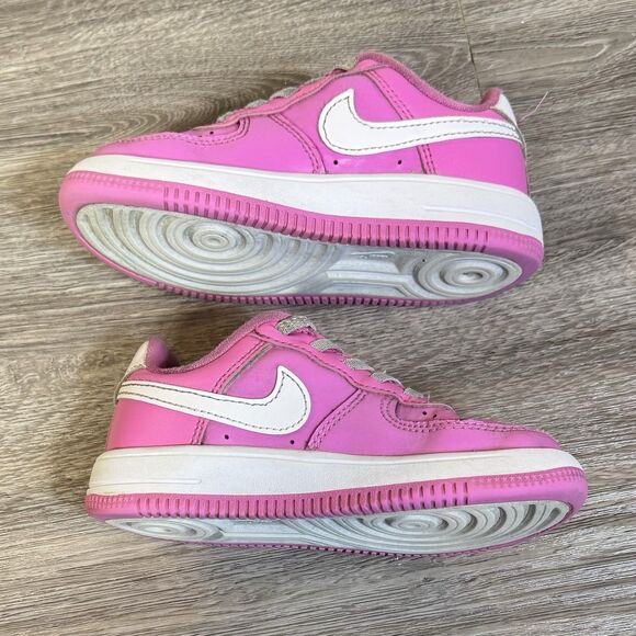 Nike Girls Air Force 1 Low Easy On Sneakers Shoes 10C Pink White Hook And Loop - Picture 4 of 10